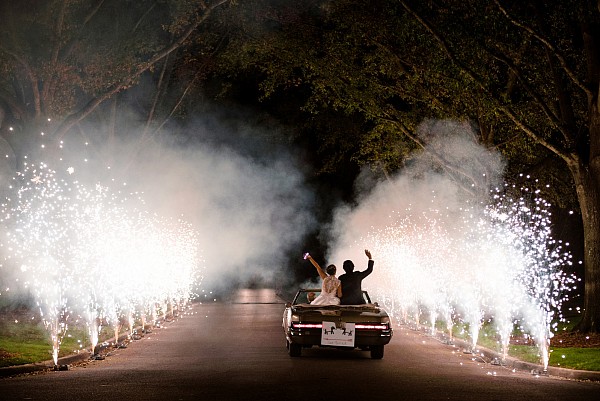 quail_hollow_country_club_charlotte_wedding_photographer_exit.jpg