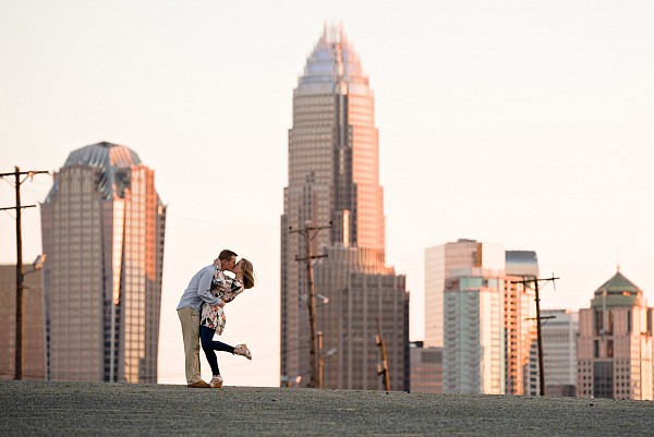 wedding_photographer_charlotte_nc_uptown_skyline.jpg
